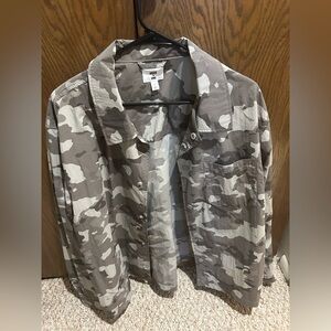 Gray Camo Button-Up Shirt